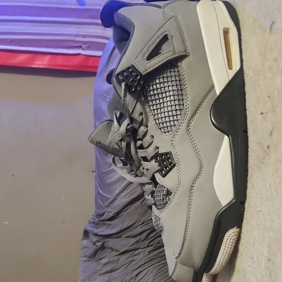 Jordan Gray Sneakers Mid-Top Nubuck Sneakers